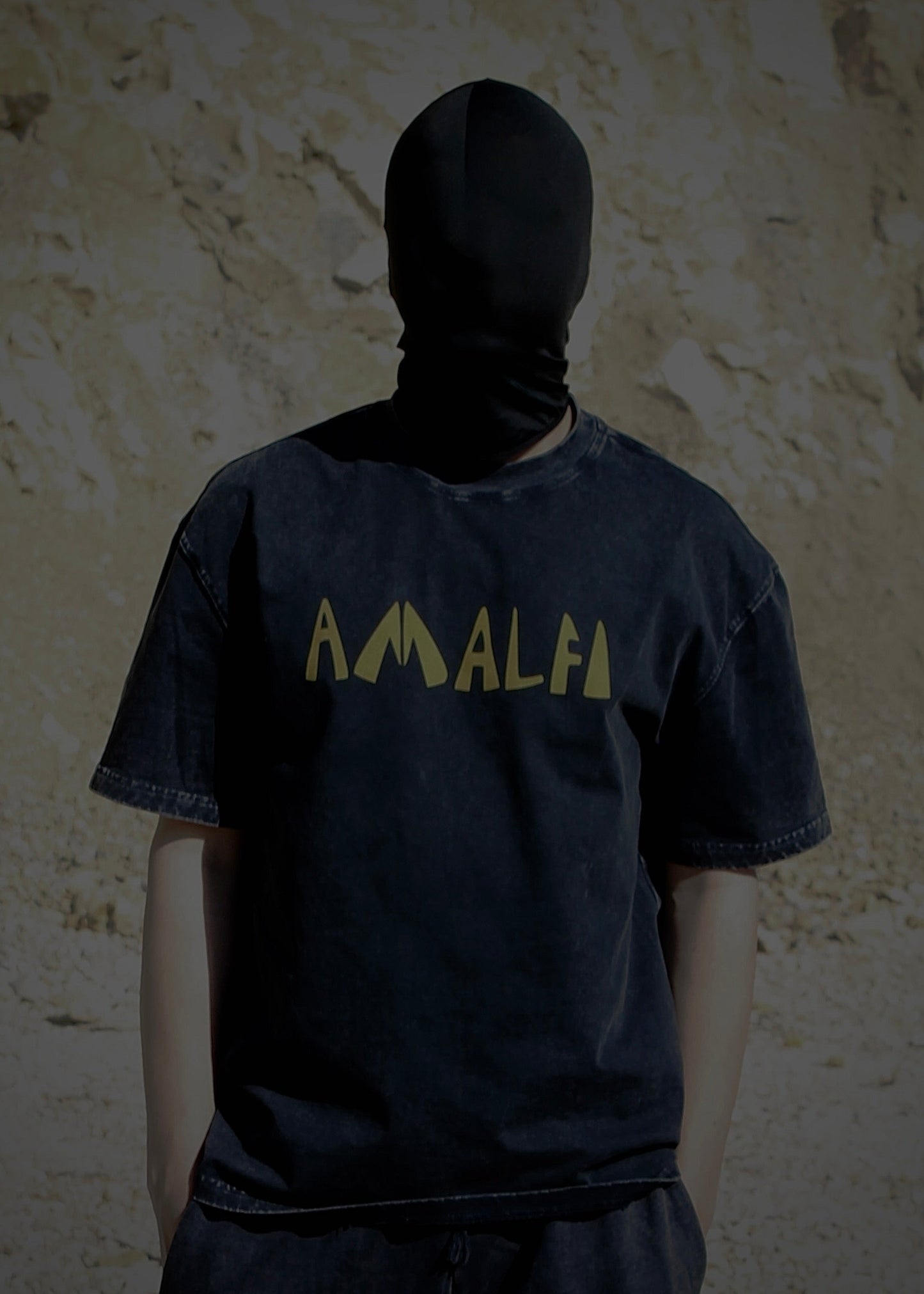 AMALFI WASHED BLACK T-SHIRT
